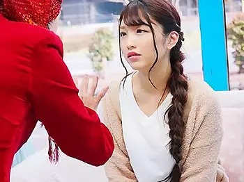 MM号で催眠術にかけられた美少女!立ちバックから中出しw